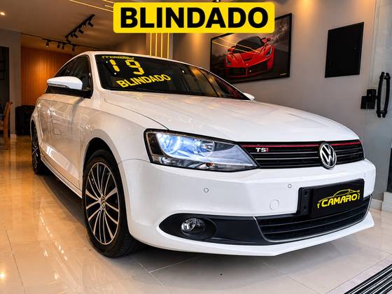 VOLKSWAGEN JETTA 2.0 TSI HIGHLINE 200CV GASOLINA 4P TIPTRONIC